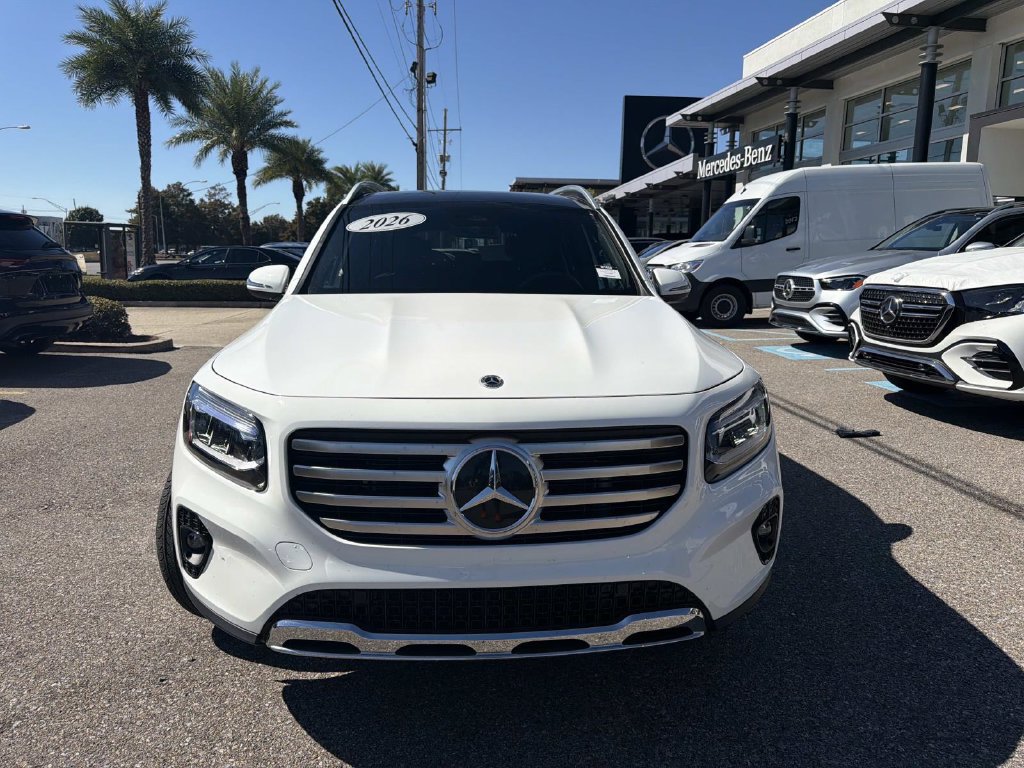 Used 2026 Mercedes-Benz GLB 250 image 2