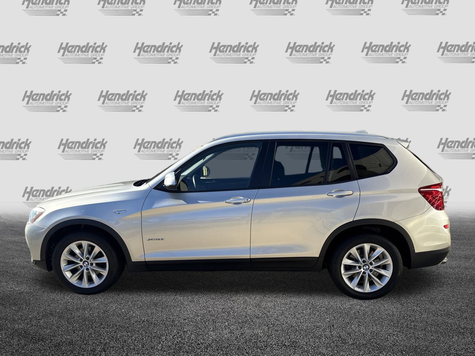 Used 2015 BMW X3 sDrive28i image 7