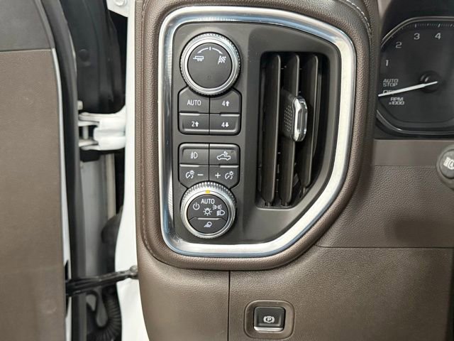 Used 2019 GMC Sierra 1500 SLT w/ SLT Premium Plus Package image 17