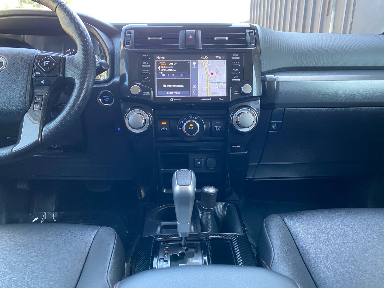 Used 2024 Toyota 4Runner TRD Off-Road Premium image 16