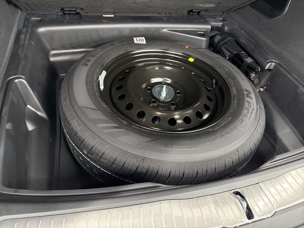 New 2026 Jeep Grand Cherokee Summit AWD/4WD image 9