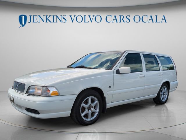 Used 1999 Volvo V70 FWD image 7