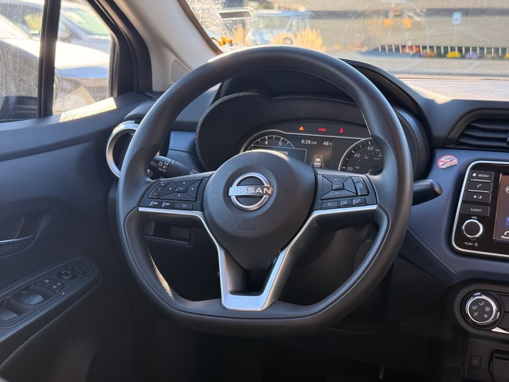 Used 2023 Nissan Versa SV FWD image 17
