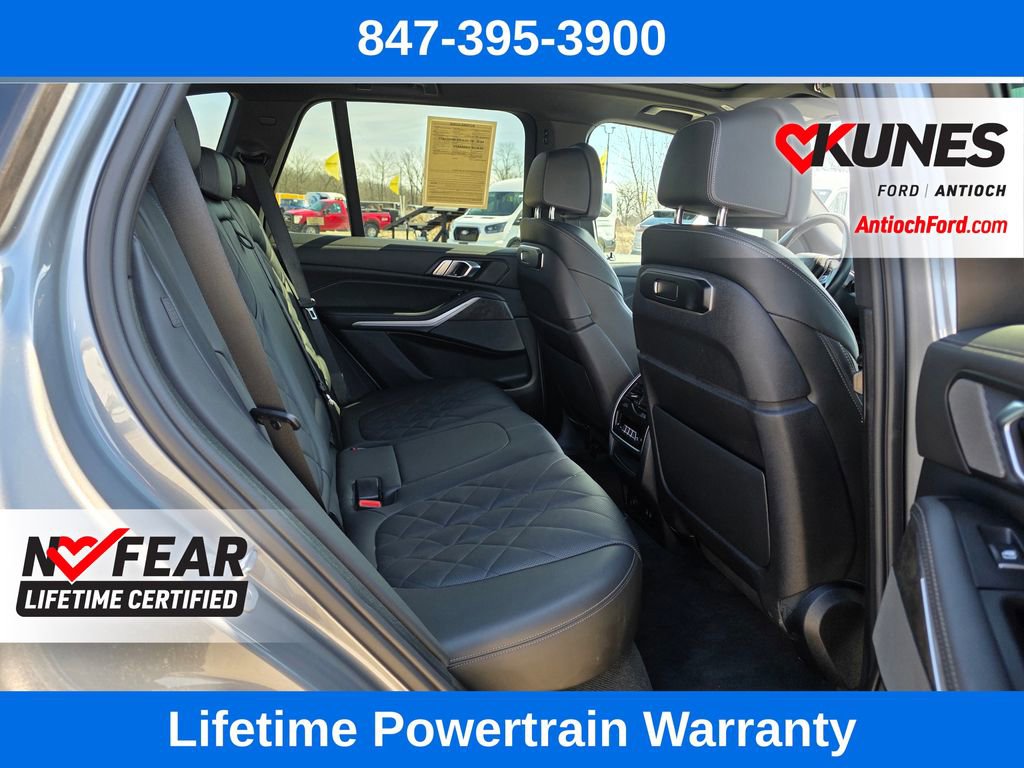 Used 2024 BMW X5 xDrive40i w/ Premium Package AWD/4WD image 29