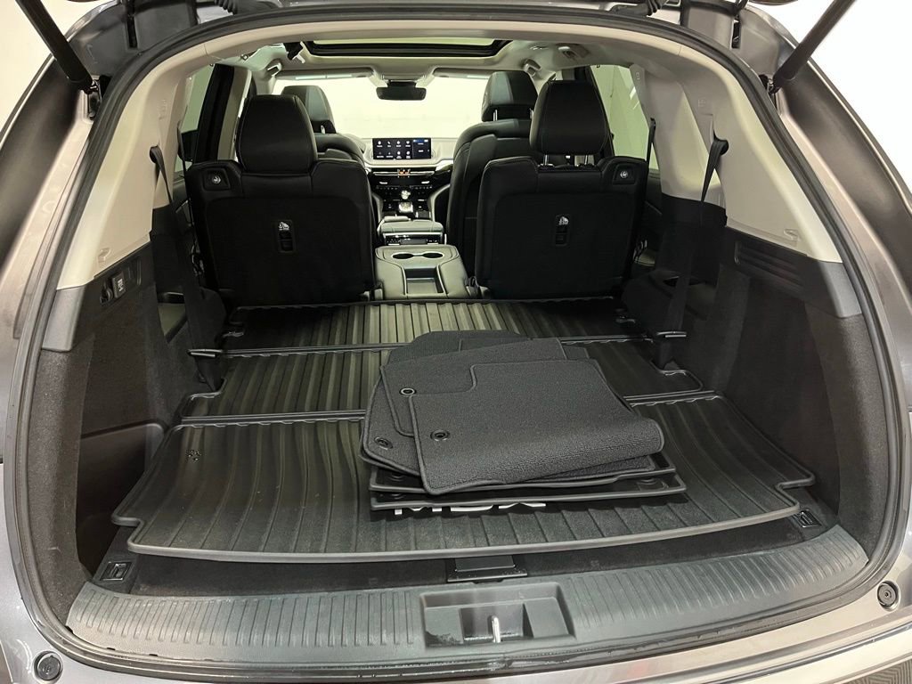 Certified 2024 Acura MDX SH-AWD w/ Technology Package image 19