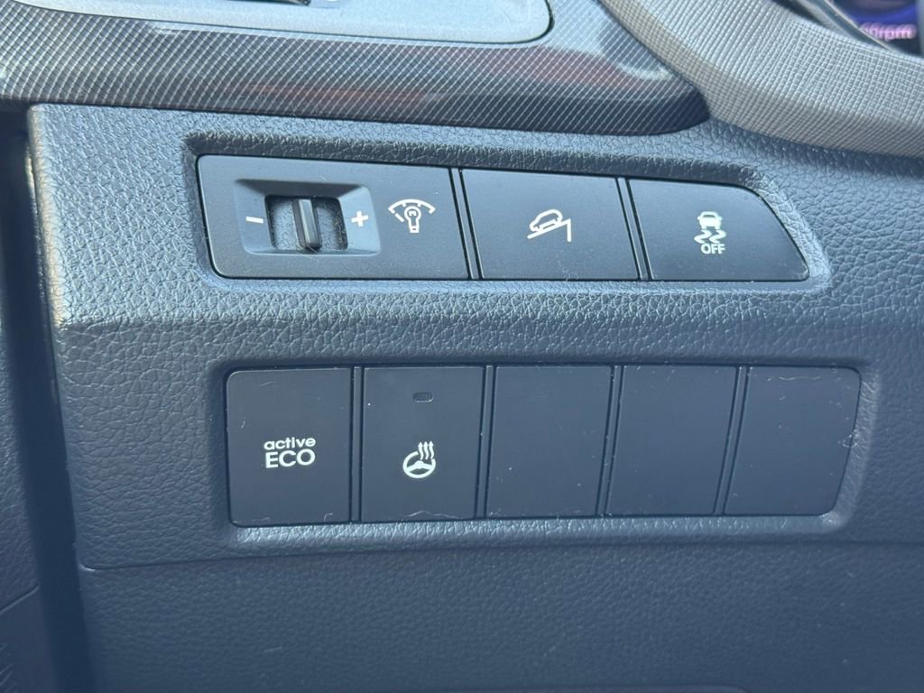 Used 2013 Hyundai Santa Fe Sport 2.0T w/ Technology Pkg image 21
