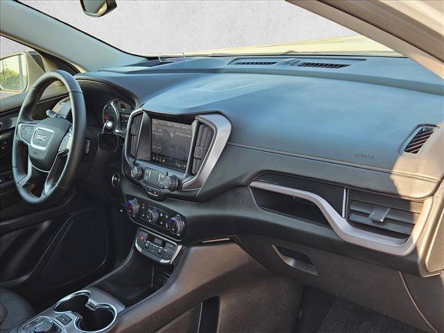 Used 2024 GMC Terrain AT4 w/ Tech Package AWD/4WD image 21