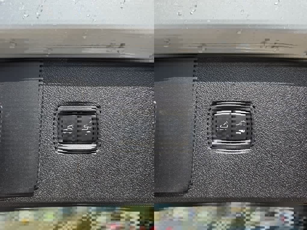 Used 2021 Porsche Cayenne AWD/4WD image 7