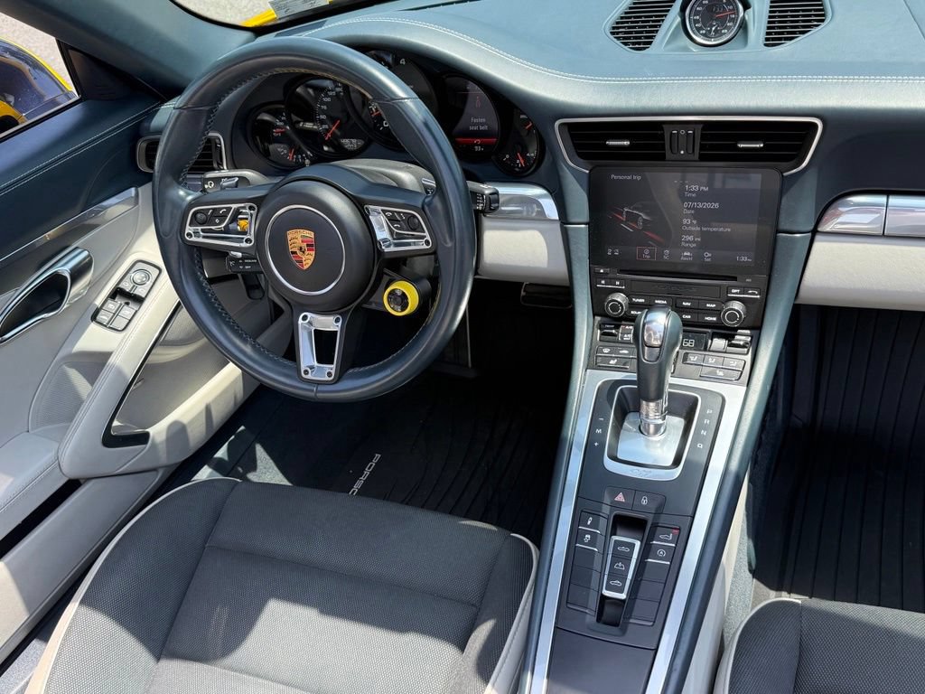 Used 2019 Porsche 911 Carrera RWD image 22