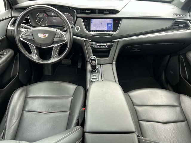Certified 2022 Cadillac XT5 Premium Luxury FWD image 3