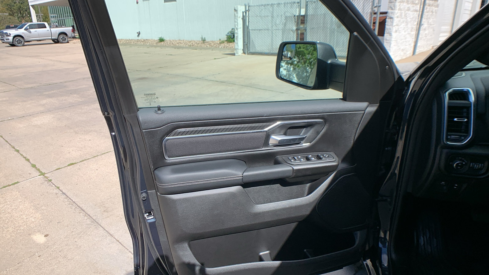 New 2027 RAM 1500 Big Horn AWD/4WD image 11