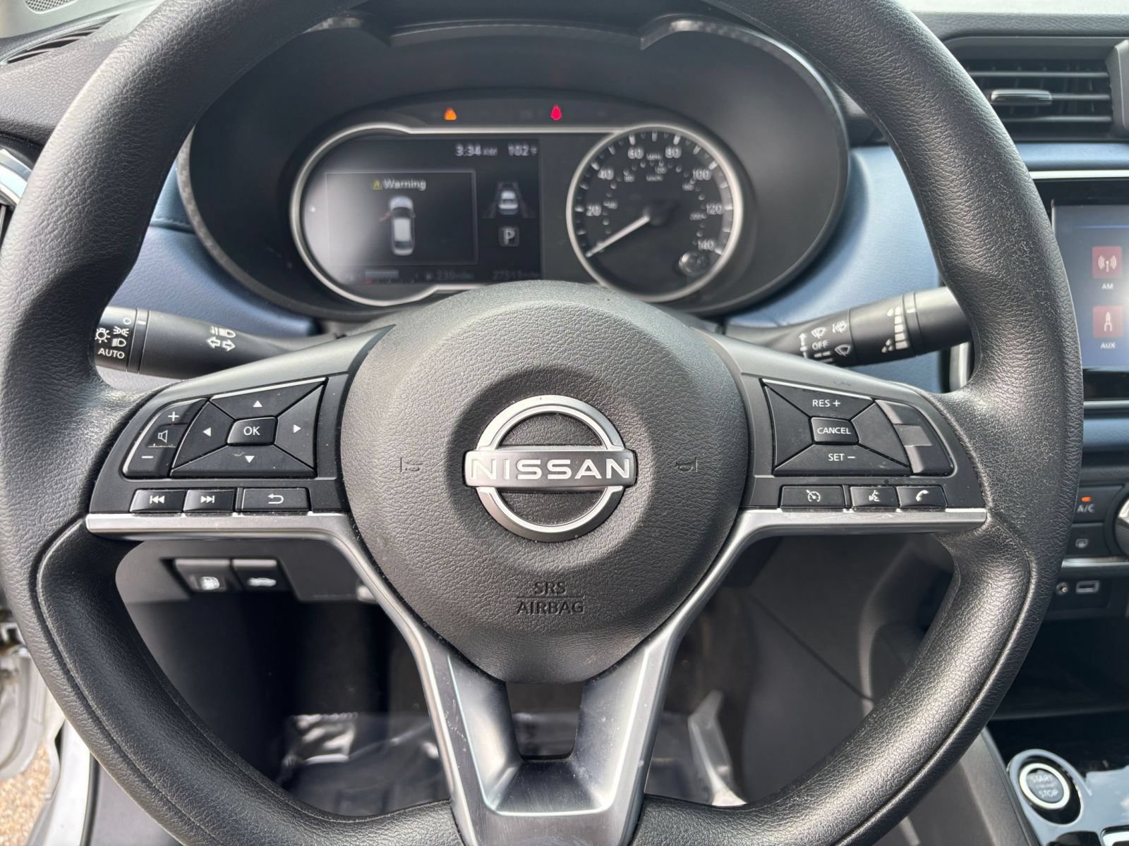 Used 2025 Nissan Versa SV FWD image 27
