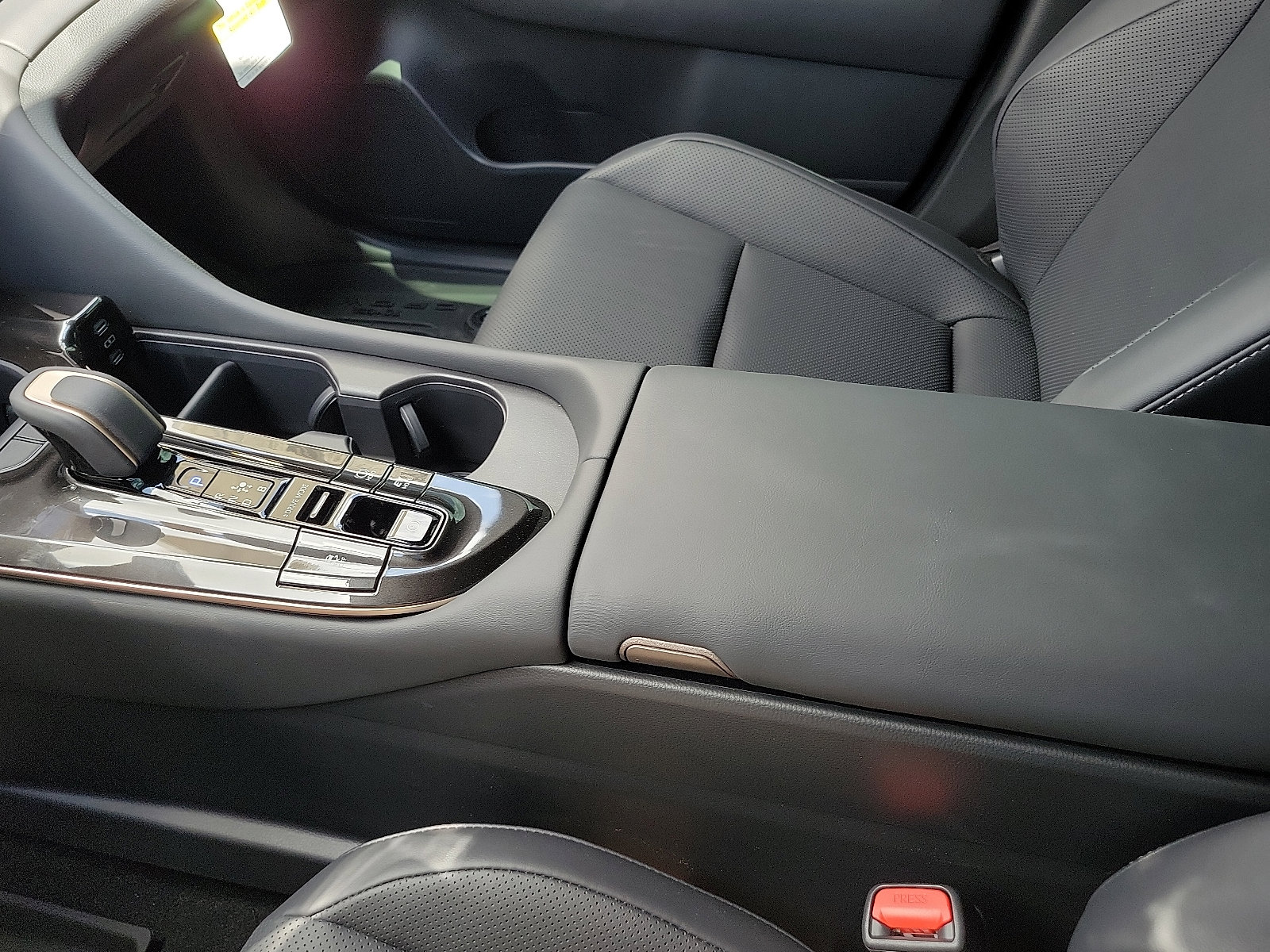 New 2026 Toyota Crown XLE image 20