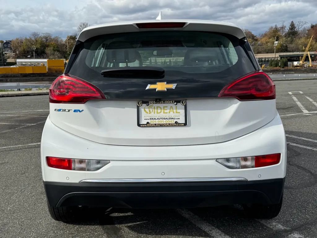 Used 2020 Chevrolet Bolt LT image 5