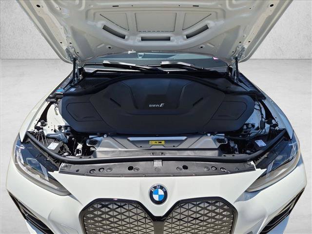 New 2026 BMW i4 eDrive40 w/ M Sport Package RWD image 16