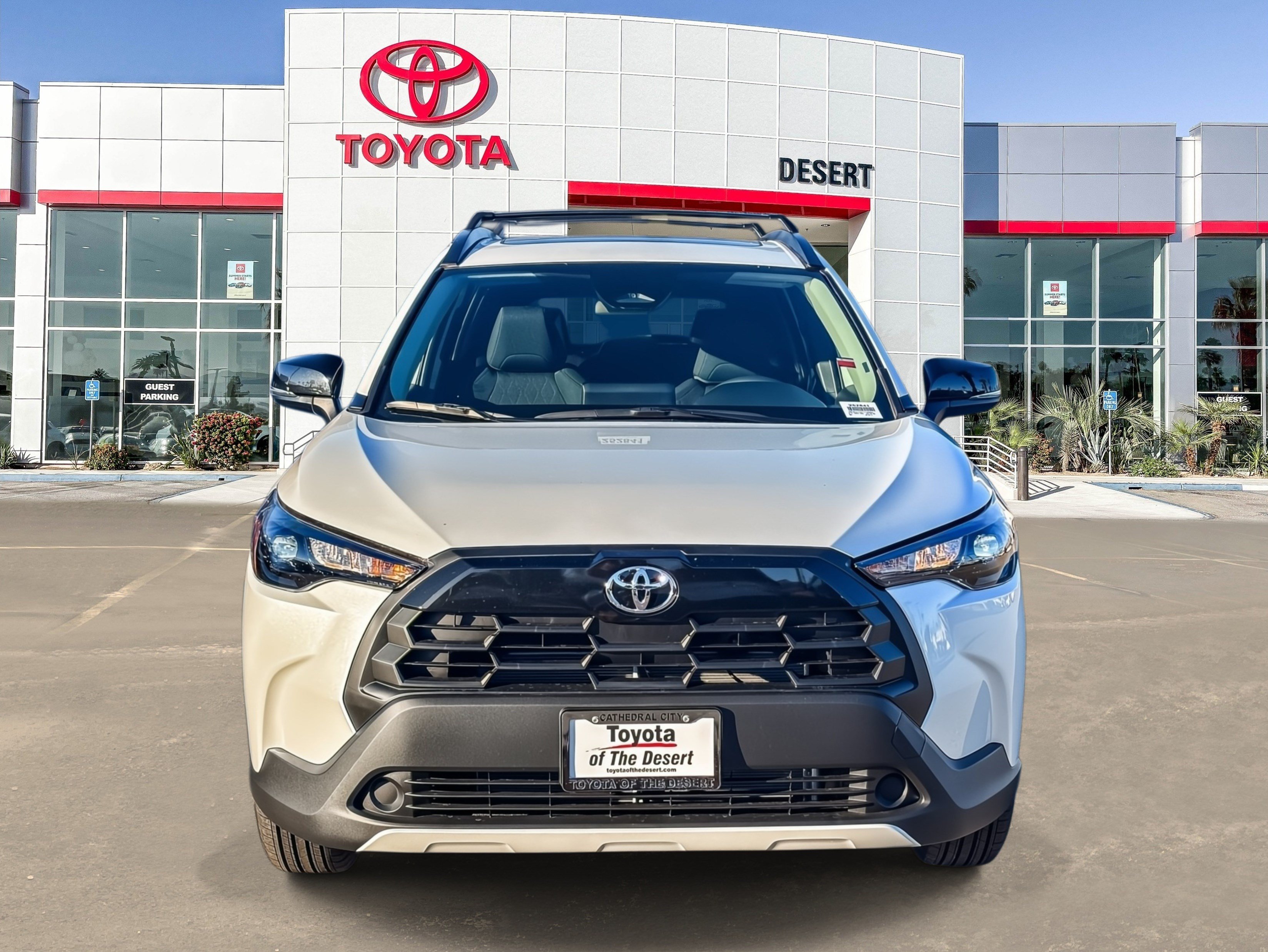 New 2026 Toyota Corolla Cross LE w/ Moonroof Package FWD video 2