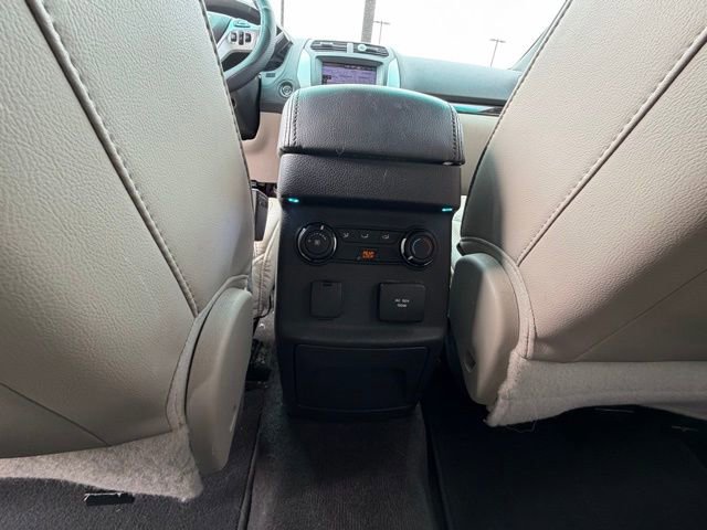 Used 2013 Ford Explorer Limited FWD image 19