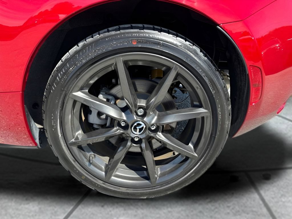 Used 2016 MAZDA MX-5 Miata Club RWD image 25