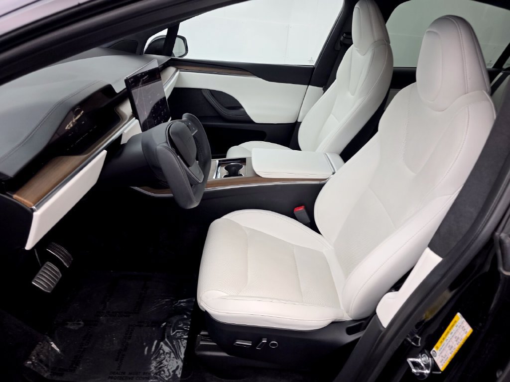 Used 2023 Tesla Model X AWD/4WD image 9