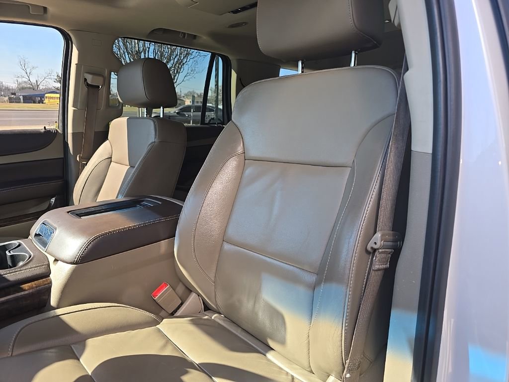 Used 2016 Chevrolet Tahoe LT image 8