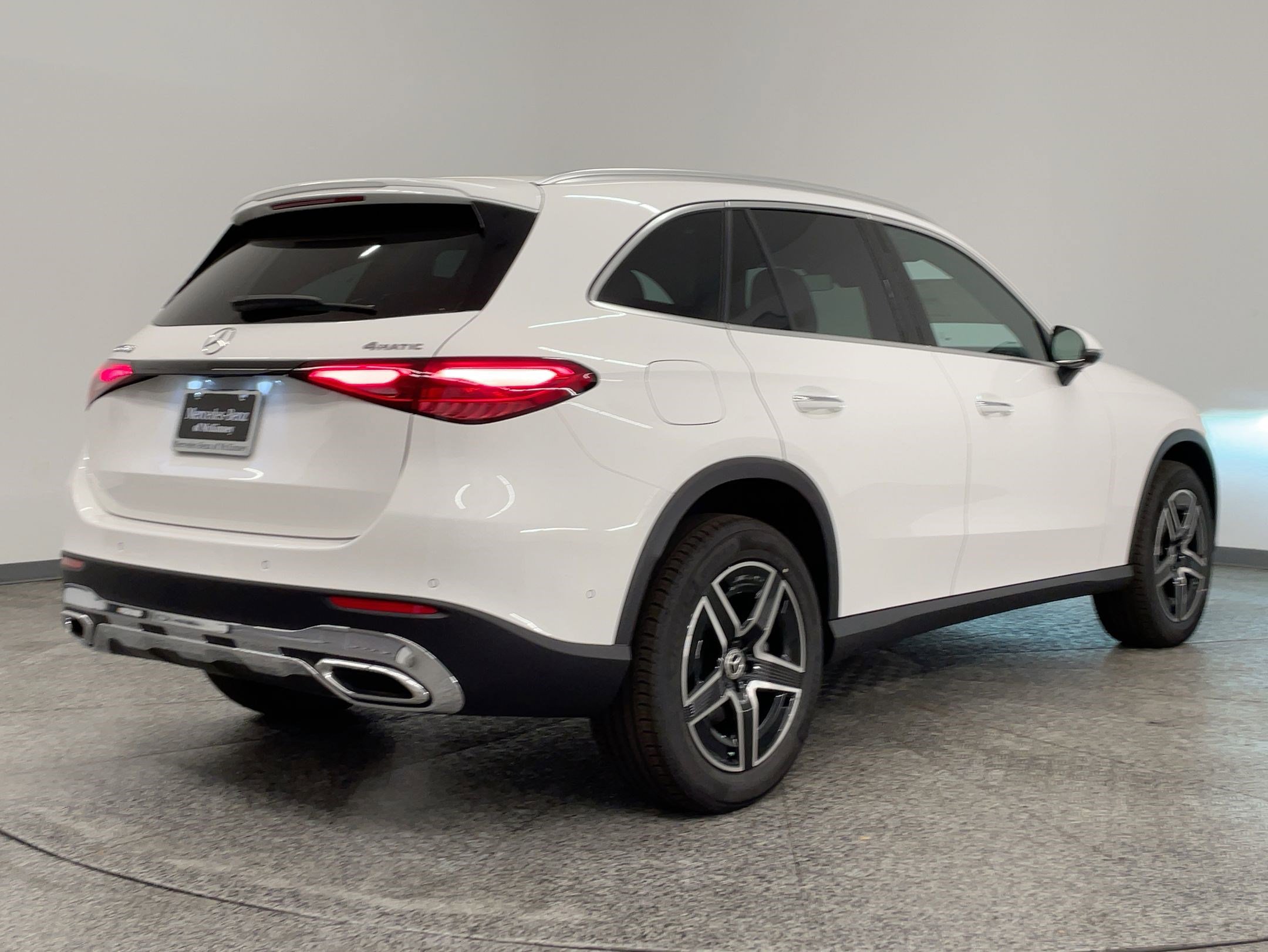 Certified 2026 Mercedes-Benz GLC 300 4MATIC image 8