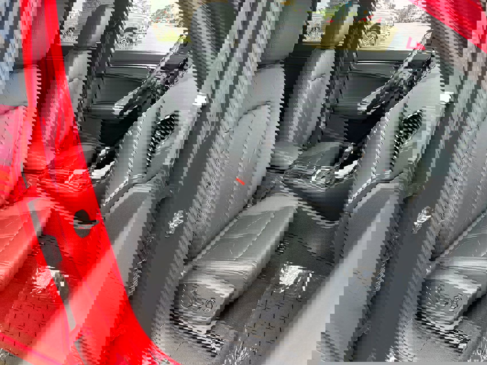 Used 2023 Audi Q3 2.0T Premium image 24