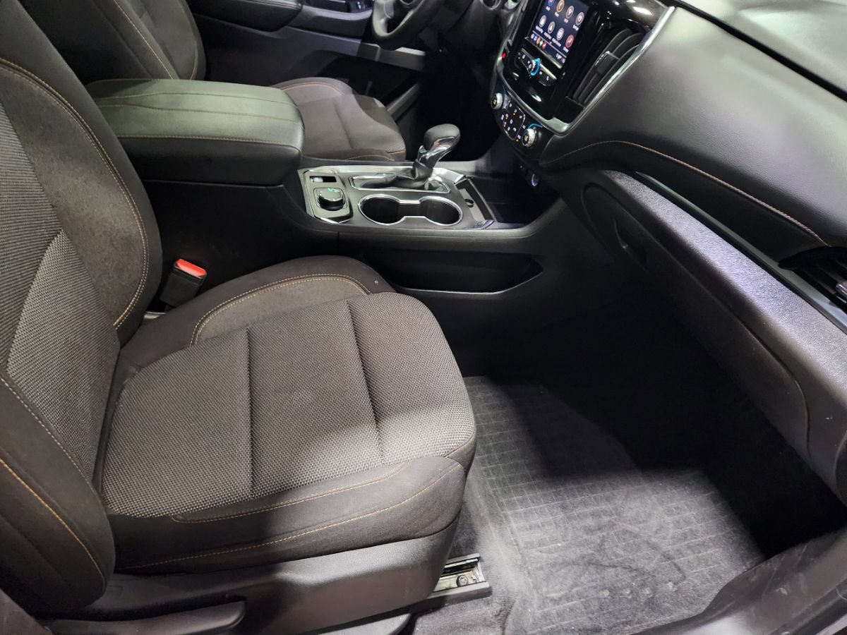 Used 2021 Chevrolet Traverse LS w/ LPO, Floor Liner Package FWD image 19