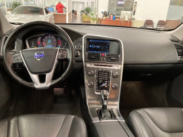Used 2015 Volvo XC60 3.2 Premier Plus image 20