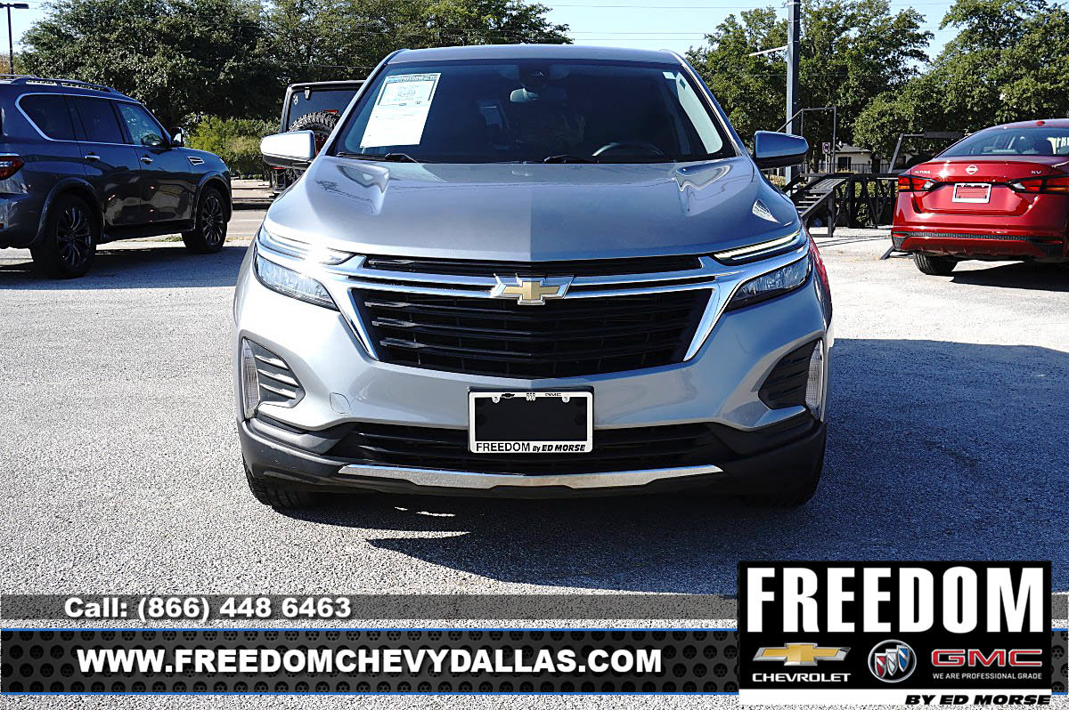 Used 2023 Chevrolet Equinox LT FWD image 2