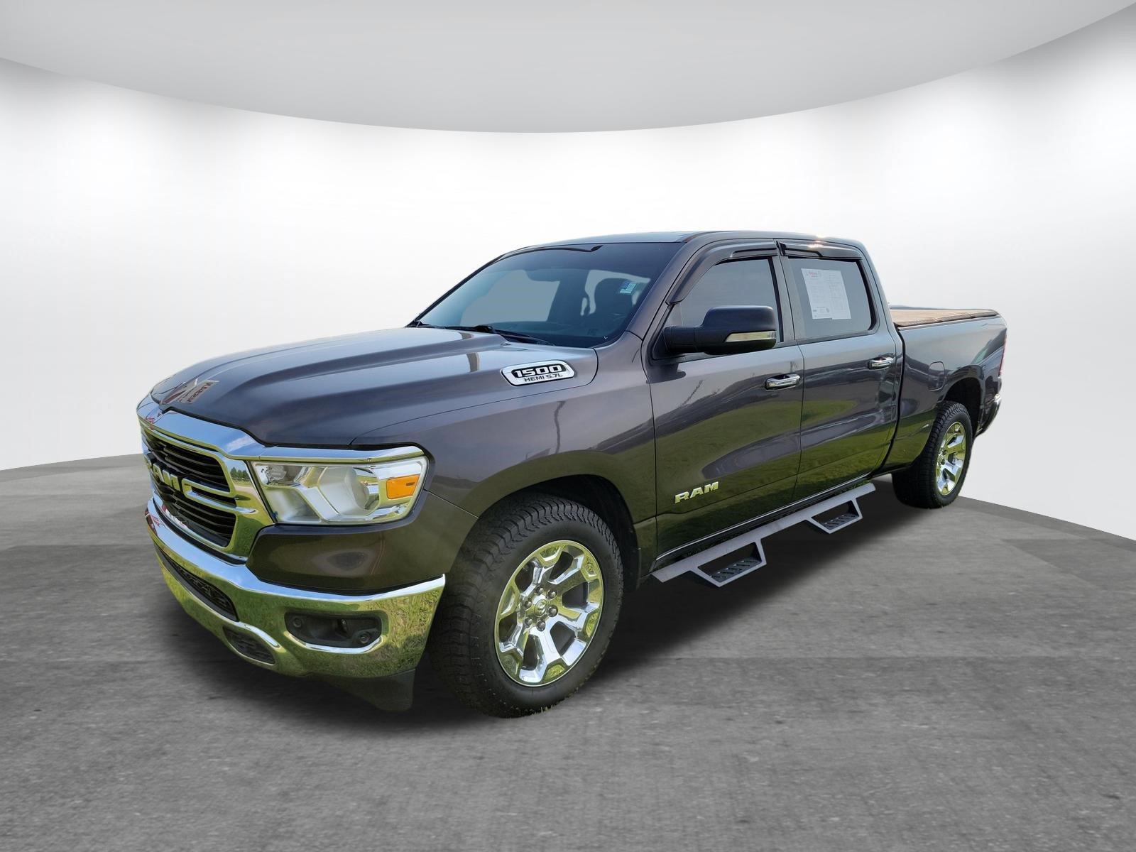 Used 2020 RAM 1500 Big Horn AWD/4WD image 3
