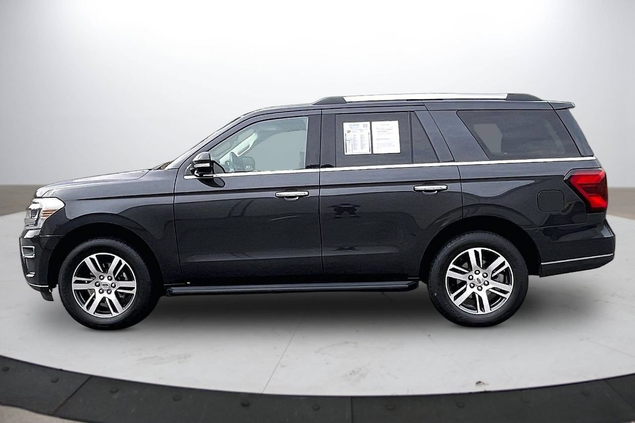 Used 2024 Ford Expedition Limited AWD/4WD image 5