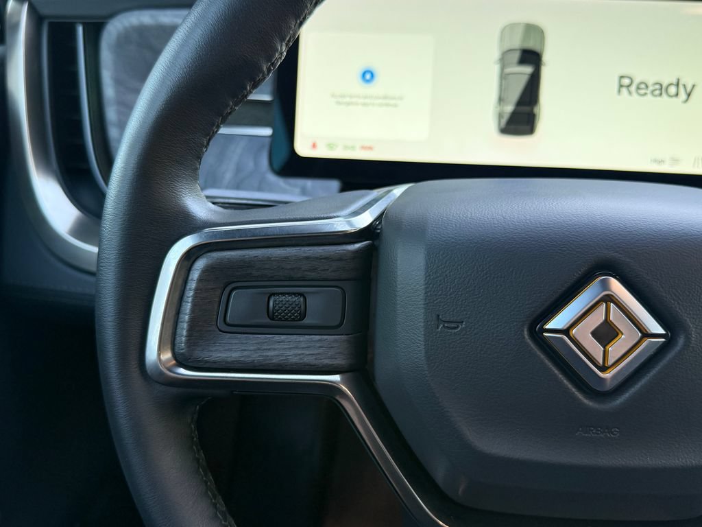 Used 2022 Rivian R1S Launch Edition Quad AWD/4WD image 27