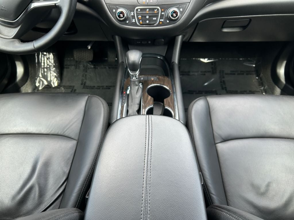 Used 2024 Chevrolet Malibu LT FWD image 12
