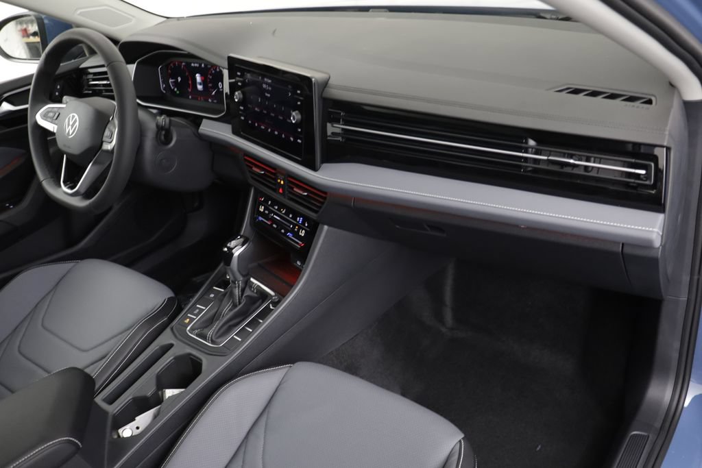 New 2026 Volkswagen Jetta SEL FWD image 21