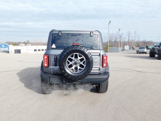 Used 2025 Ford Bronco Badlands image 4