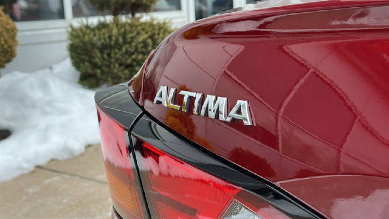 Certified 2022 Nissan Altima 2.5 SV image 10