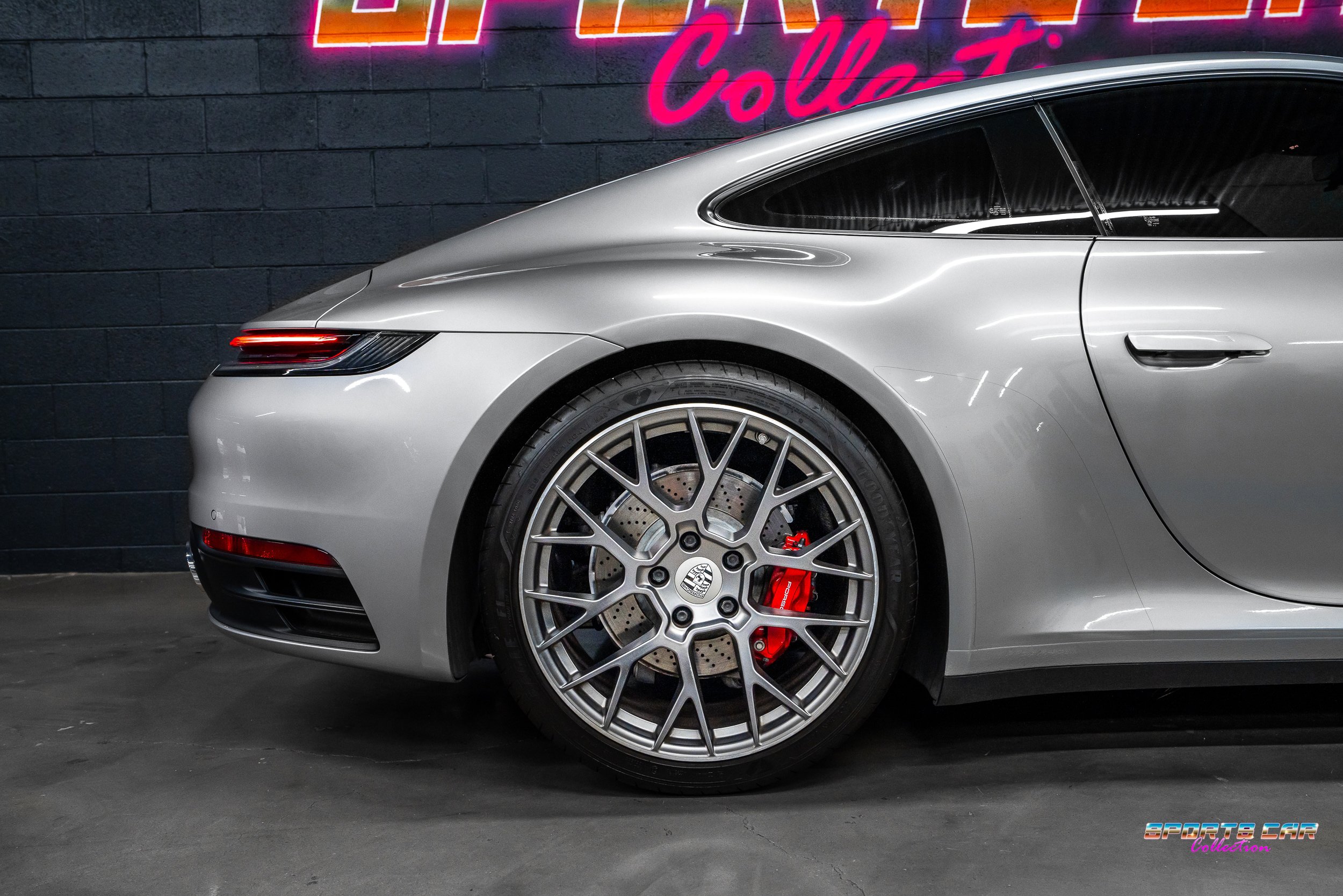 Used 2020 Porsche 911 Carrera 4S w/ Premium Package AWD/4WD image 11
