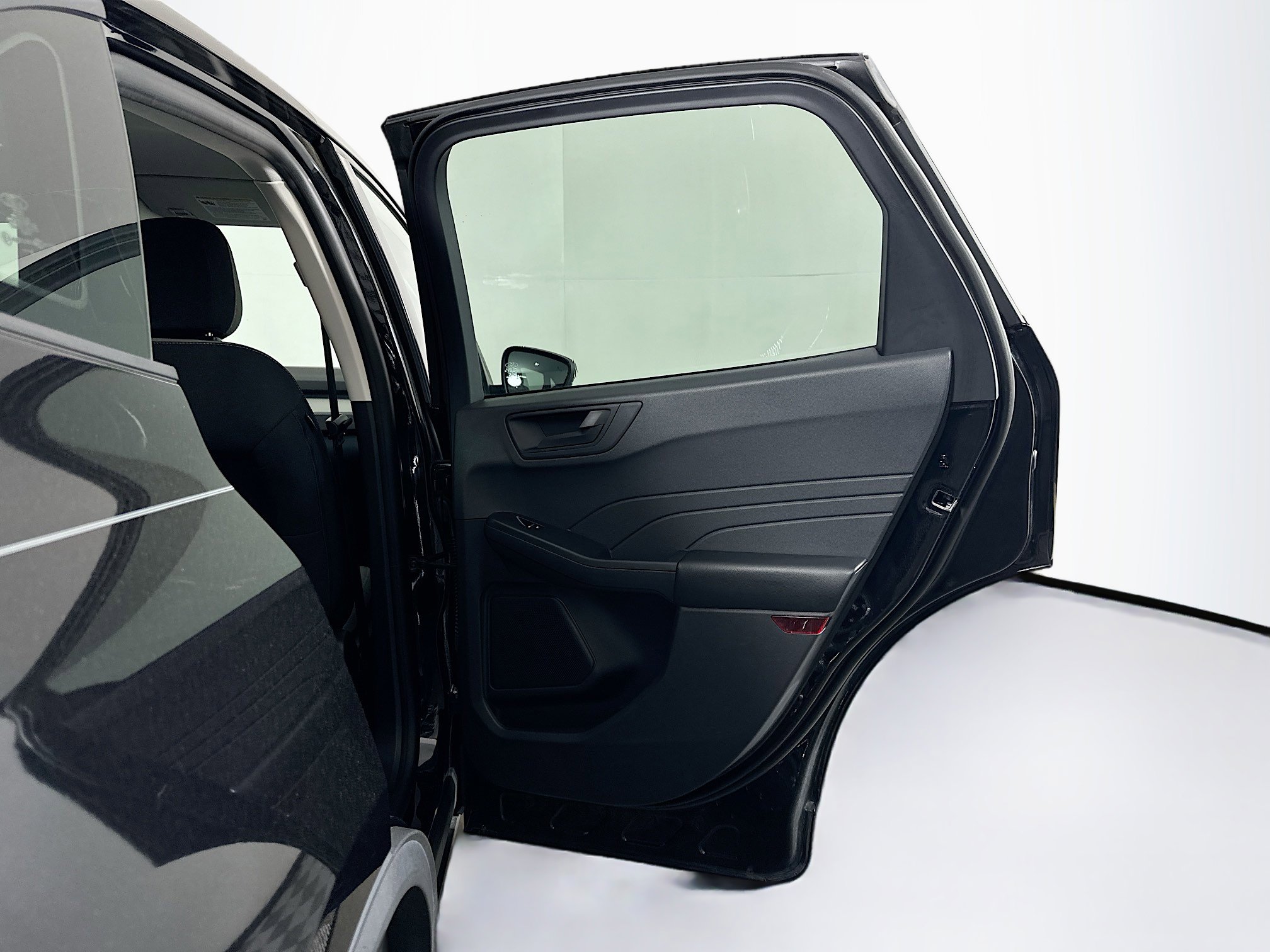 Used 2022 Ford Escape S image 28