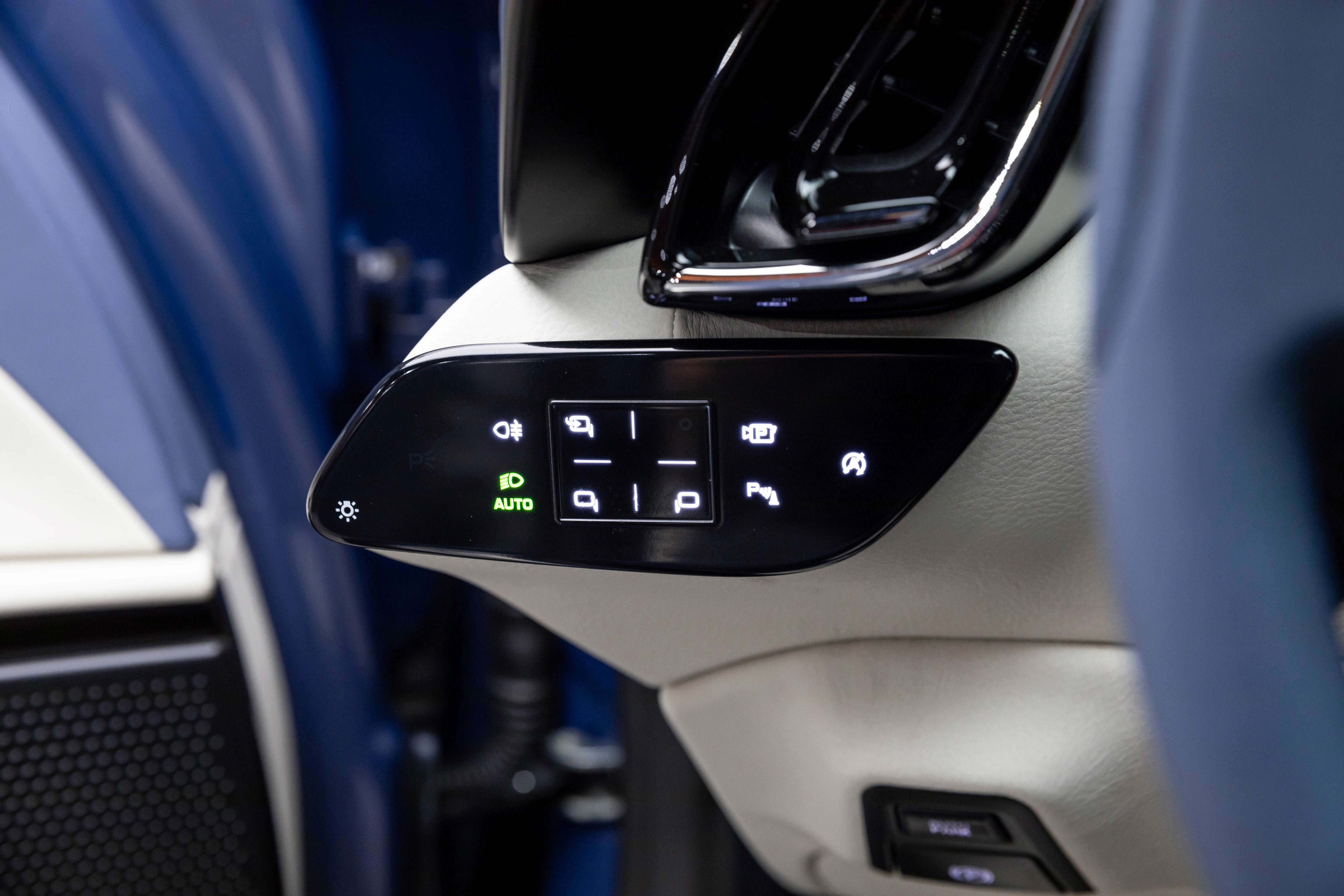 Certified 2023 Ferrari Roma image 27