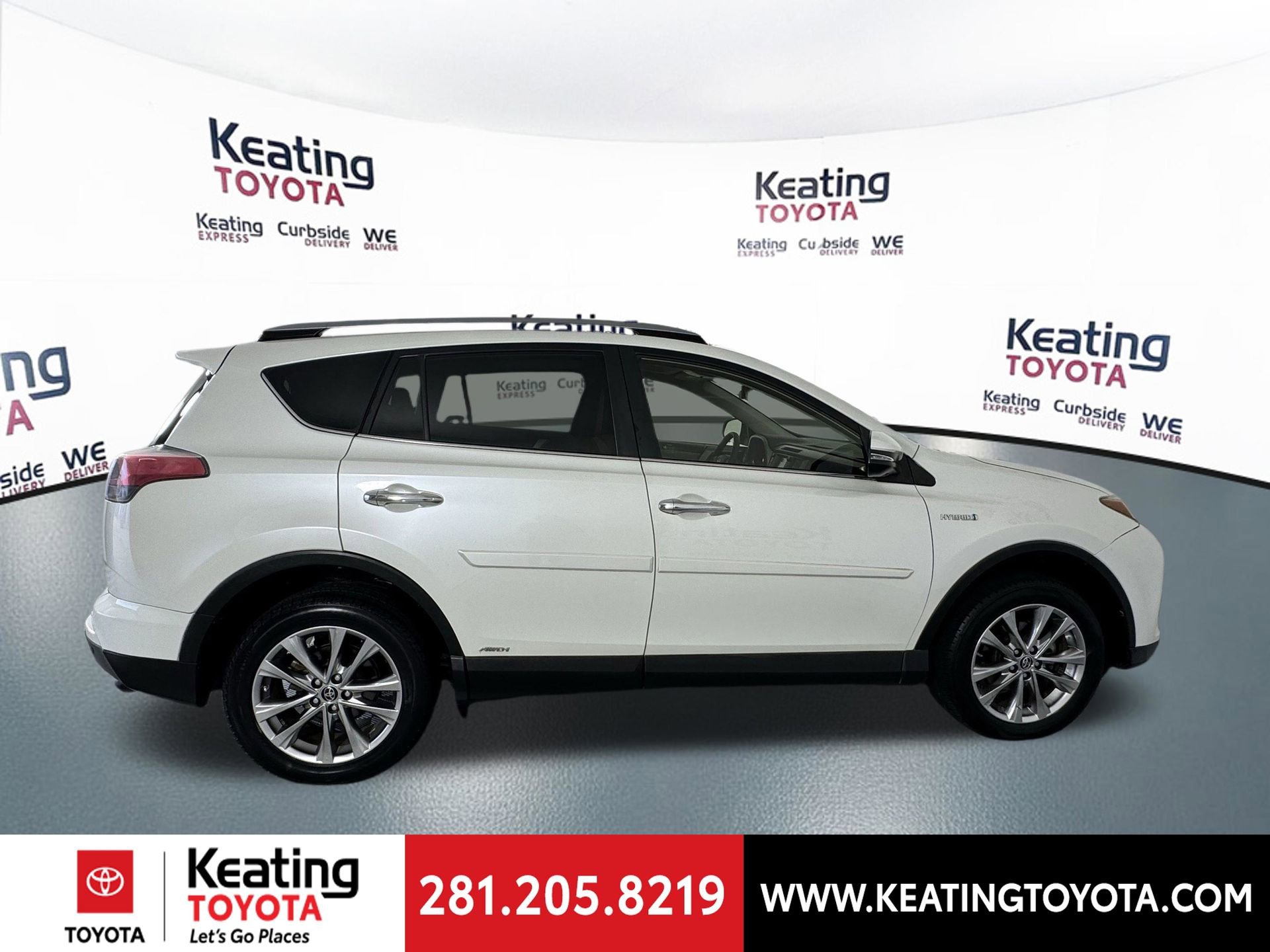 Used 2018 Toyota RAV4 Limited w/ Advanced Technology Package AWD/4WD image 4