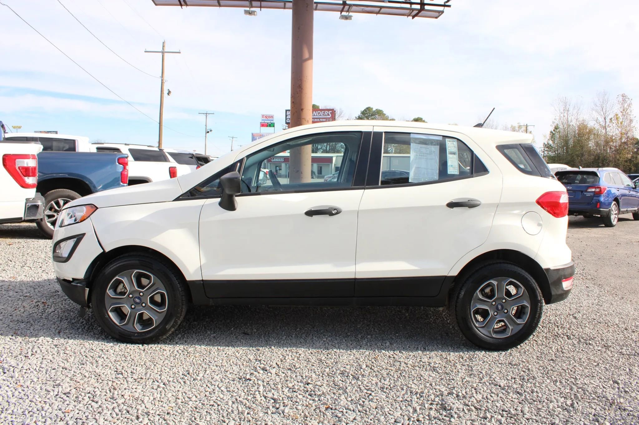 Used 2021 Ford EcoSport S FWD image 2