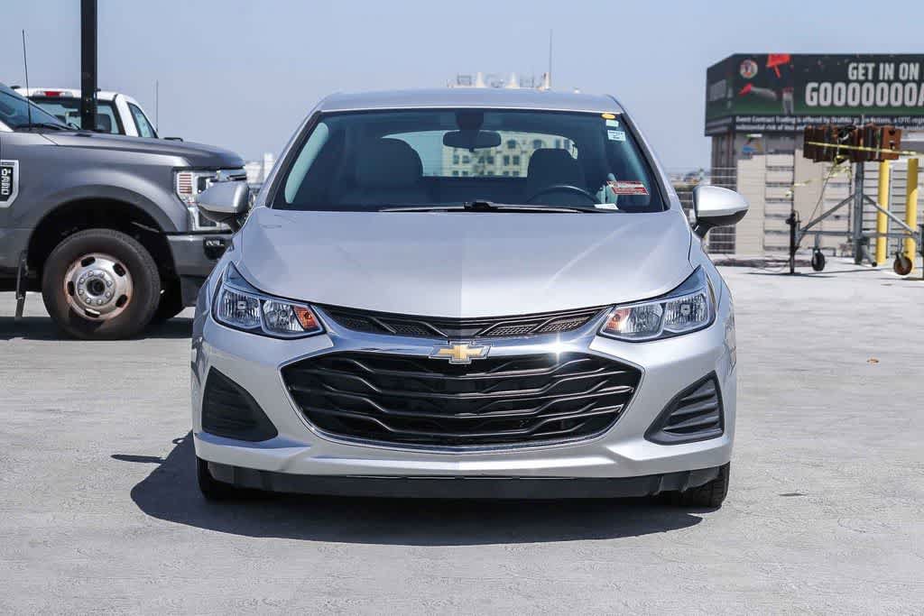 Used 2019 Chevrolet Cruze LS w/ LS Convenience Package FWD image 2