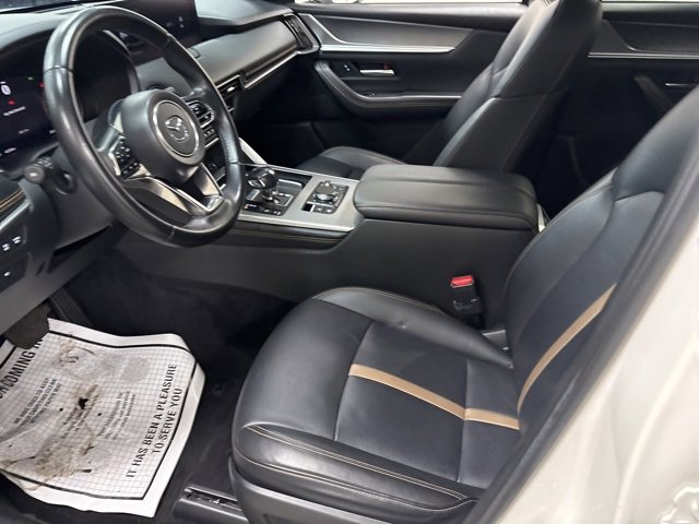 Used 2024 MAZDA CX-90 3.3 Turbo w/ Premium Plus Pkg image 16
