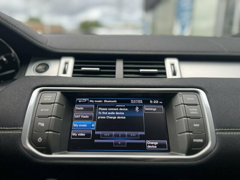 Used 2012 Land Rover Range Rover Evoque Dynamic AWD/4WD image 21