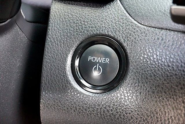Used 2025 Toyota Camry LE w/ Convenience Package FWD image 28
