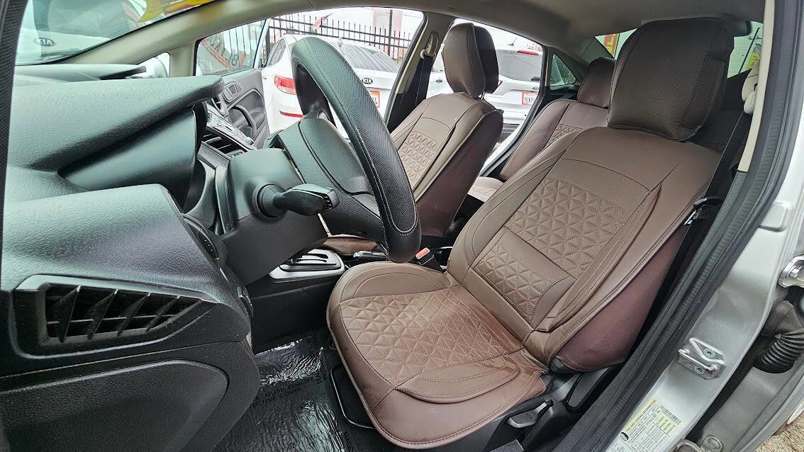 Used 2015 Ford Fiesta S image 19