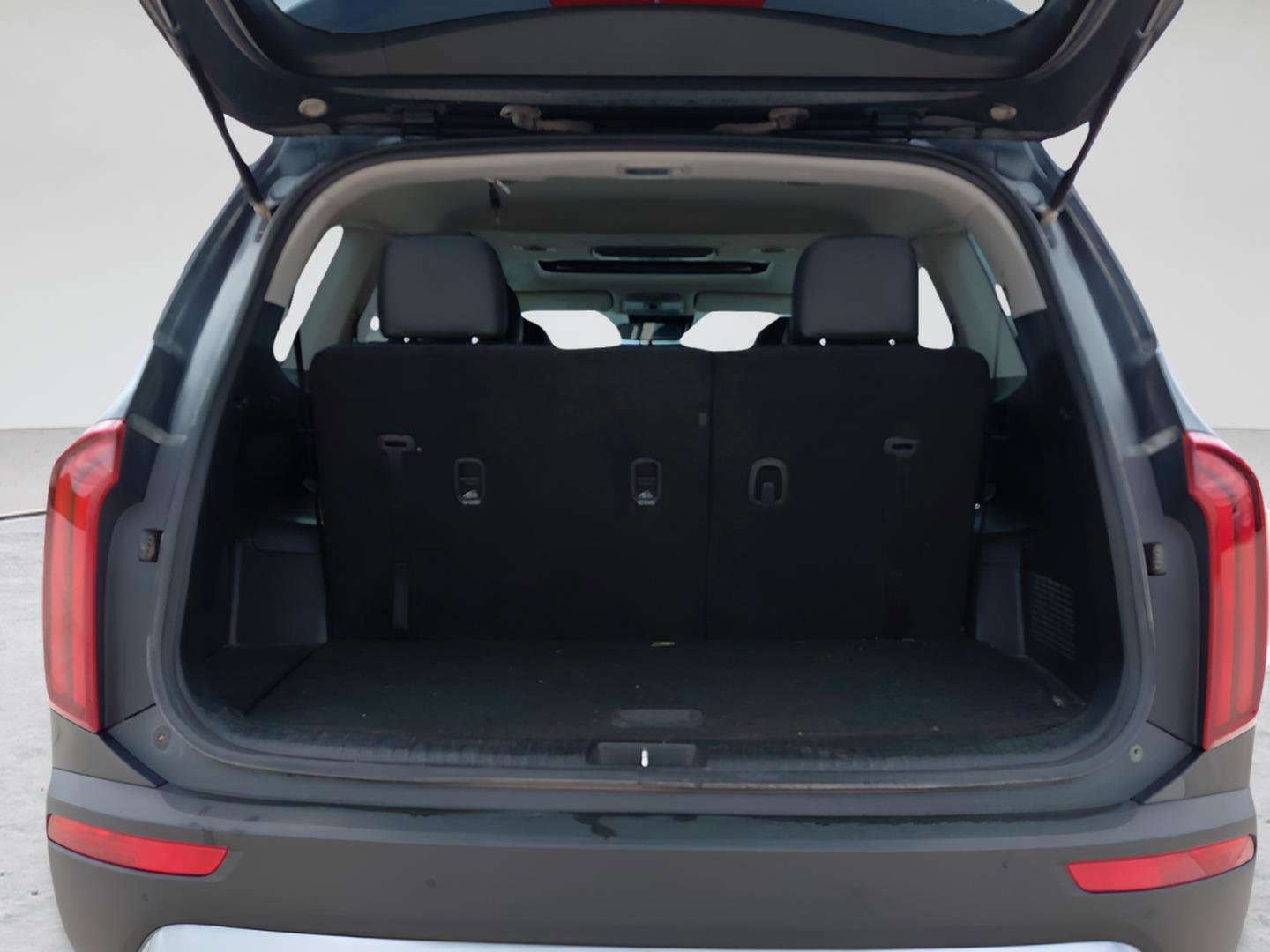 Used 2020 Kia Telluride S AWD/4WD image 24