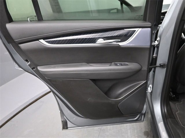 Certified 2025 Cadillac XT6 Premium Luxury image 15