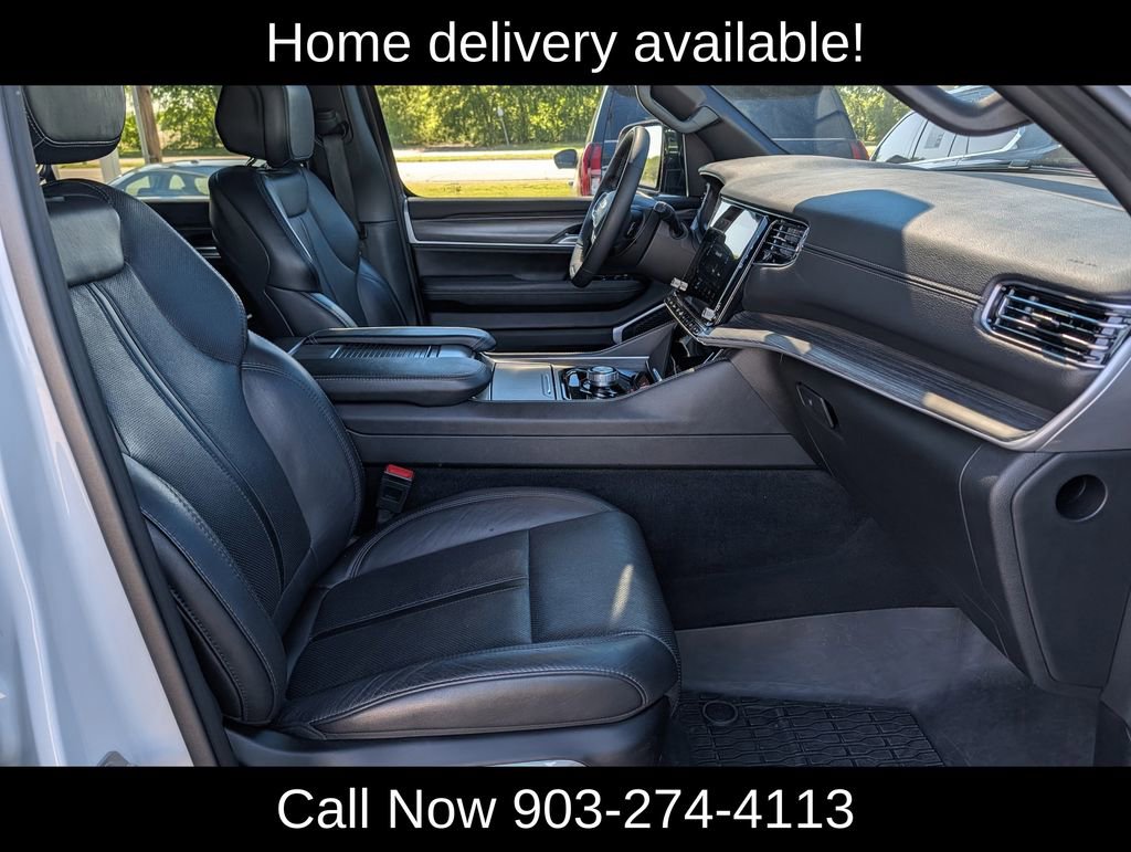 Used 2024 Jeep Wagoneer L Series II w/ Flexible Seating Group image 34