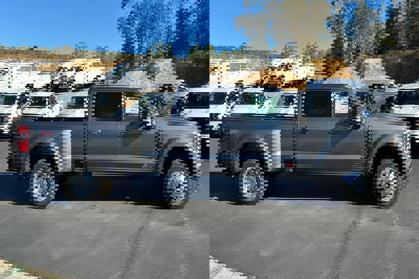 New 2026 Ford F450 4x4 Crew Cab Super Duty image 2